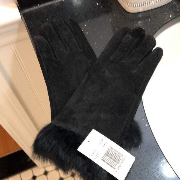 NWT Suede Gloves. - Picture 3 of 7
